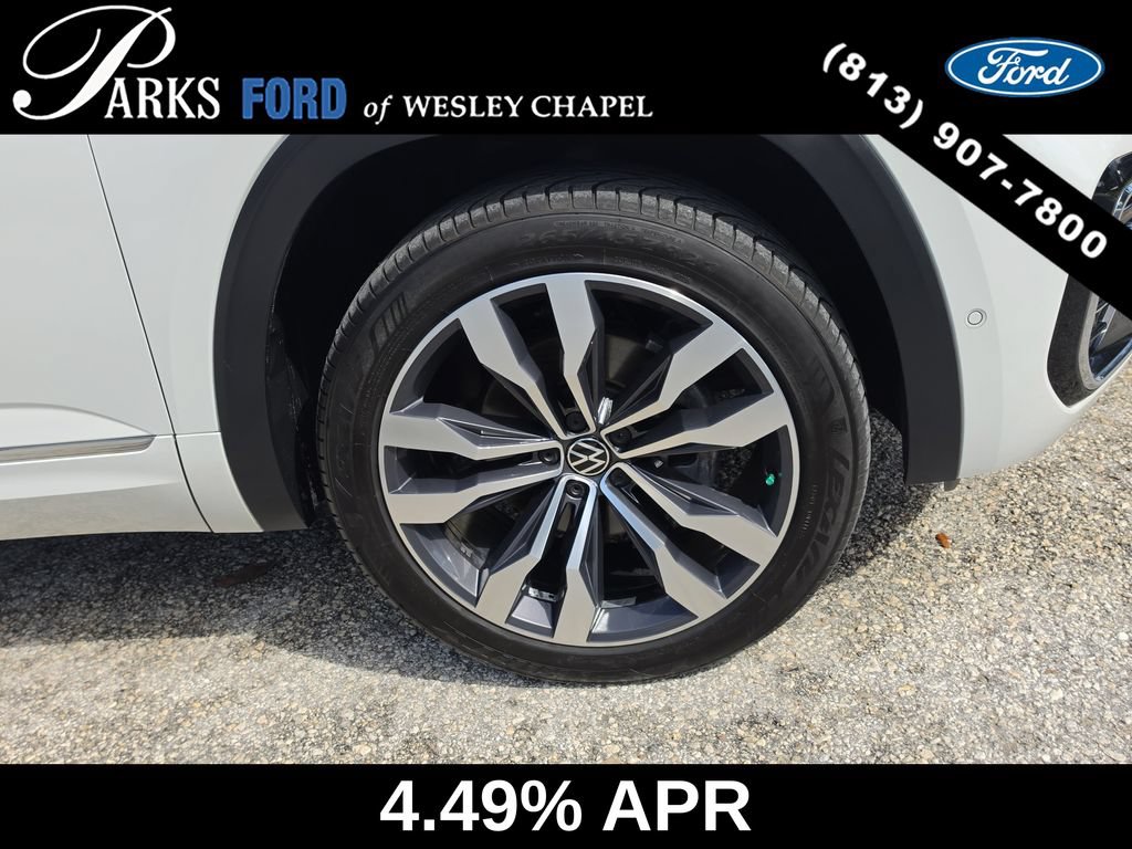 Used 2022 Volkswagen Atlas Cross Sport SEL Premium R-Line AWD/4WD image 33
