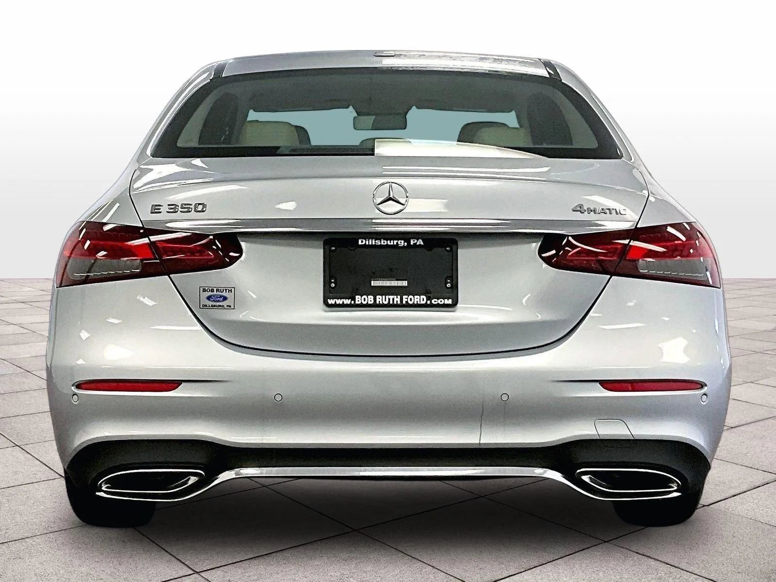Used 2021 Mercedes-Benz E 350 4MATIC Sedan w/ Premium Package image 4