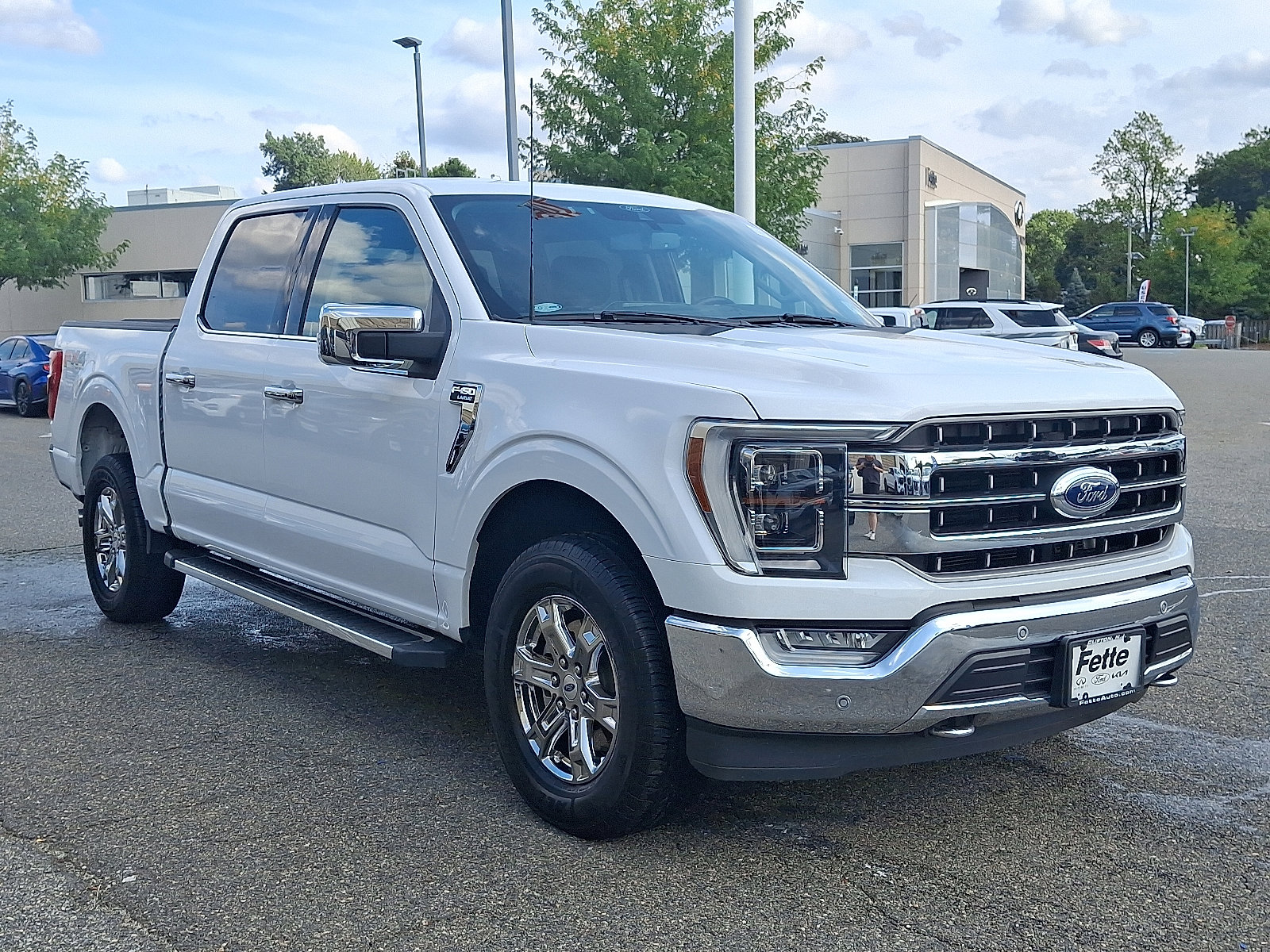 Certified 2022 Ford F150 Lariat w/ Equipment Group 502A High AWD/4WD image 3