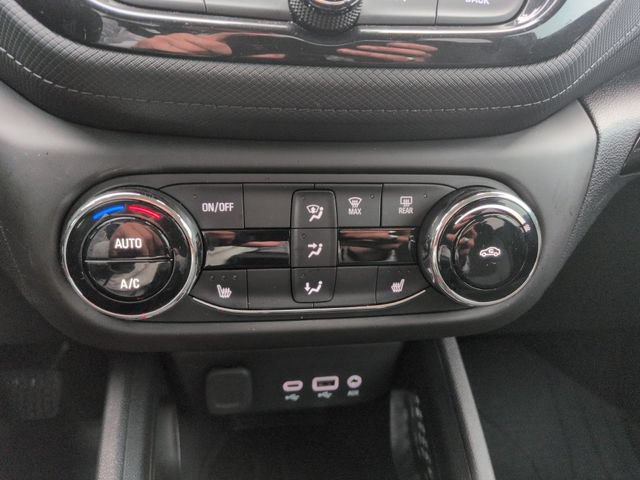 Used 2023 Chevrolet TrailBlazer LT w/ Convenience Package AWD/4WD image 41