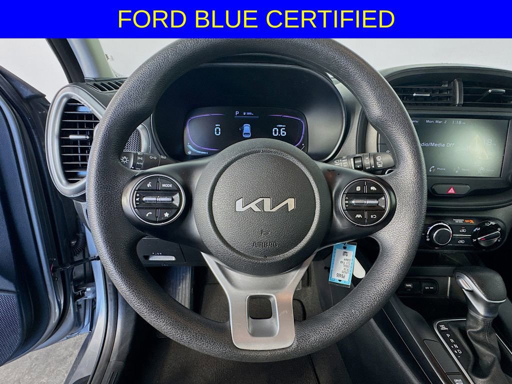 Used 2025 Kia Soul LX w/ LX Technology Package image 10