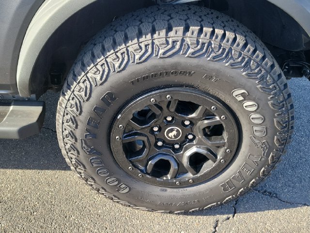 Certified 2023 Ford Bronco Wildtrak AWD/4WD image 5
