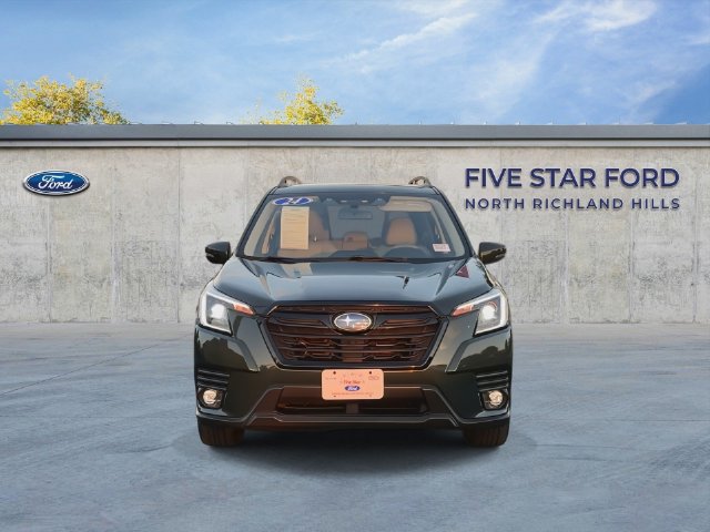 Used 2024 Subaru Forester Limited AWD/4WD image 3