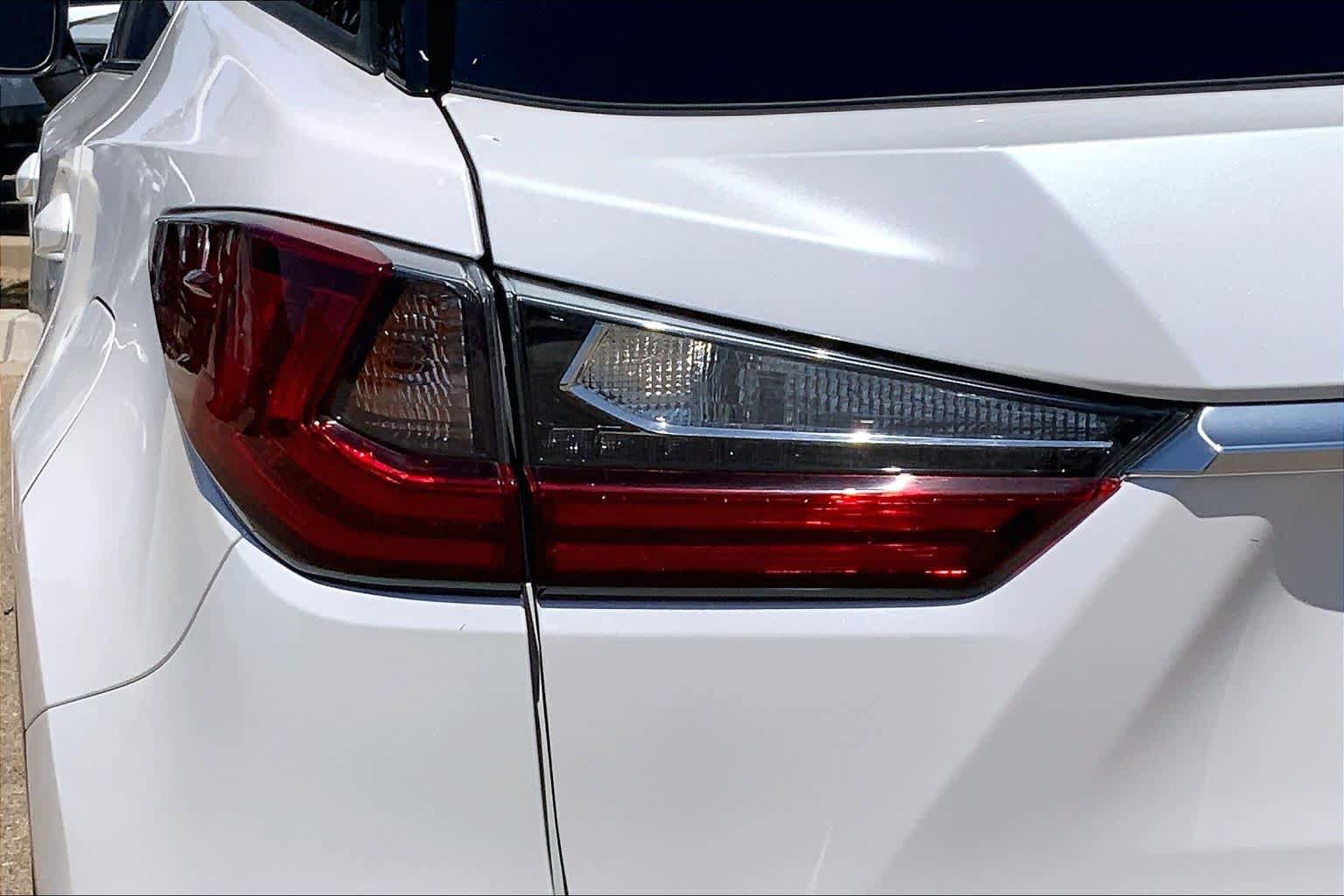 Used 2020 Lexus RX 350 FWD w/ Accessory Package image 29