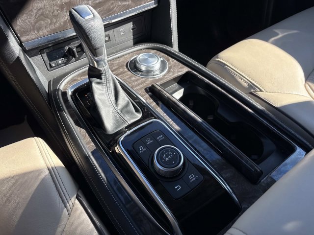 Used 2022 Nissan Armada Platinum w/ Captain's Chairs Package AWD/4WD image 36