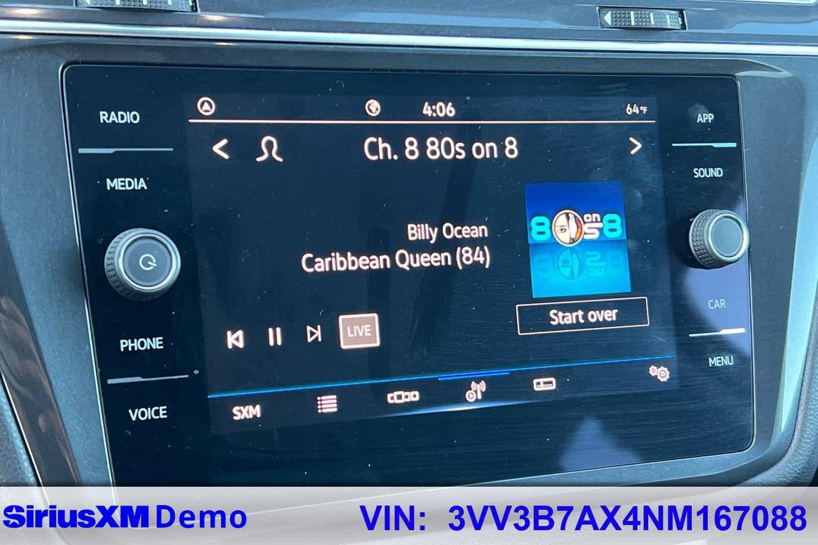 Used 2022 Volkswagen Tiguan SE image 29