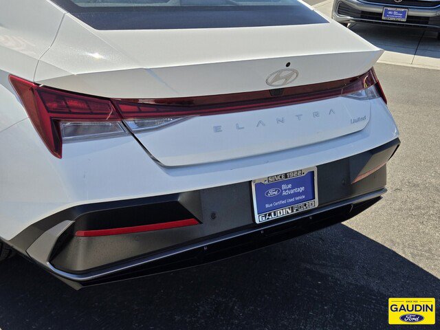 Used 2024 Hyundai Elantra Limited FWD image 6
