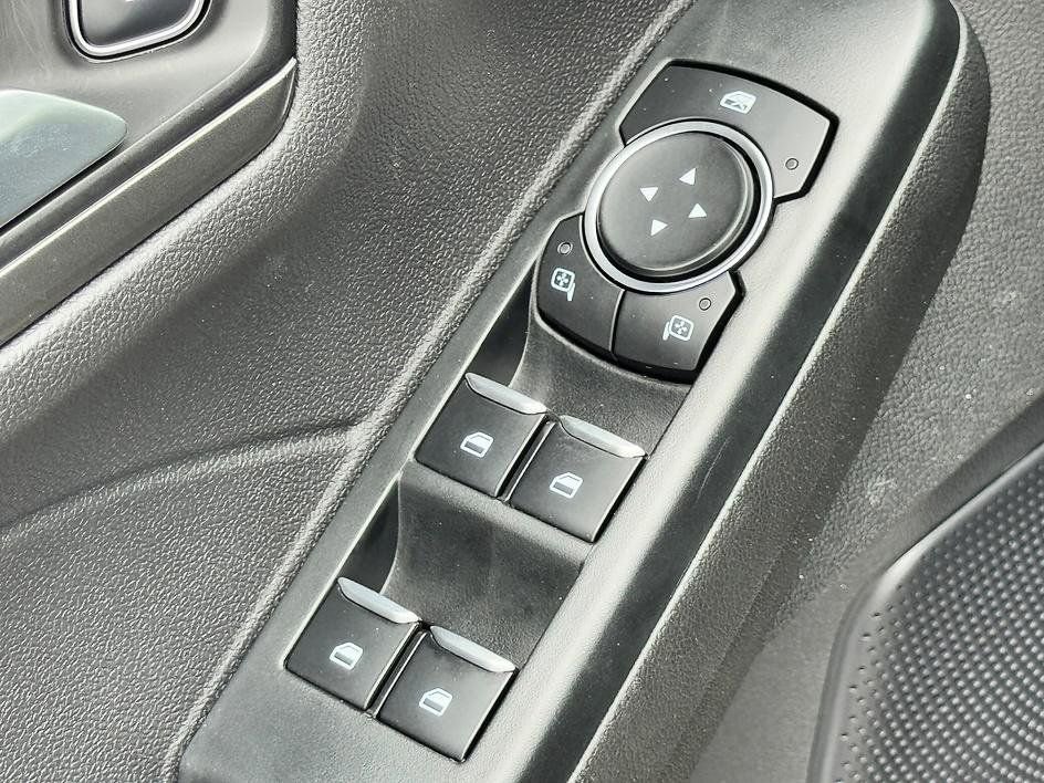 Certified 2023 Ford Escape SE FWD image 20