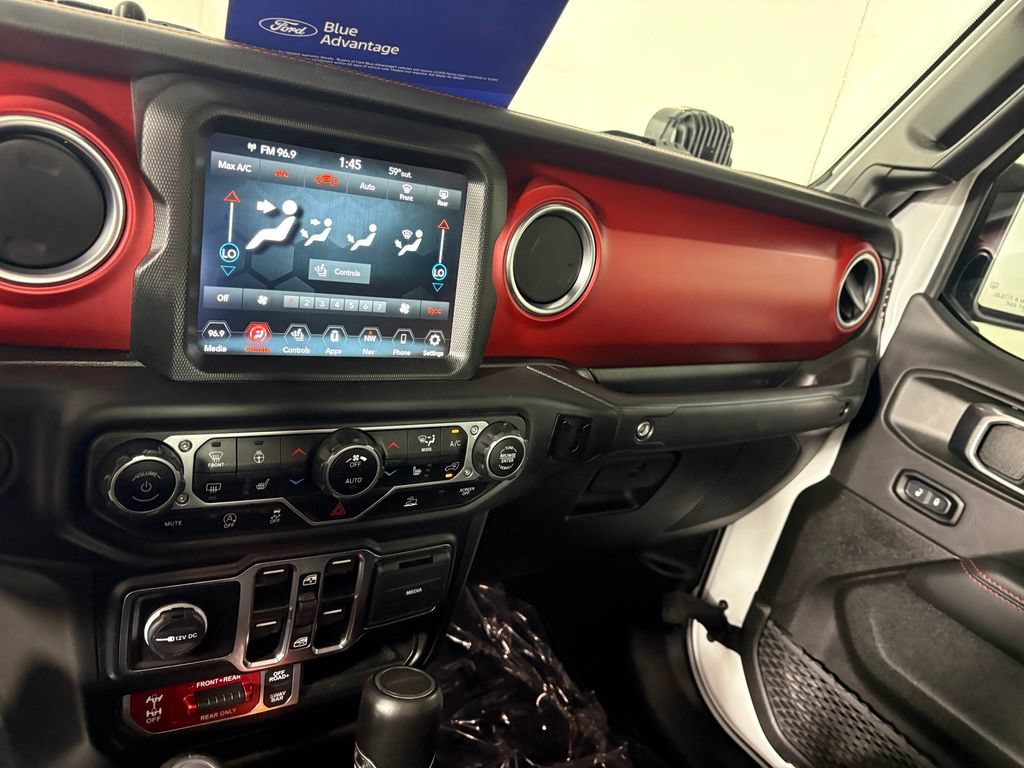 Used 2023 Jeep Gladiator Rubicon w/ LED Lighting Group AWD/4WD image 15