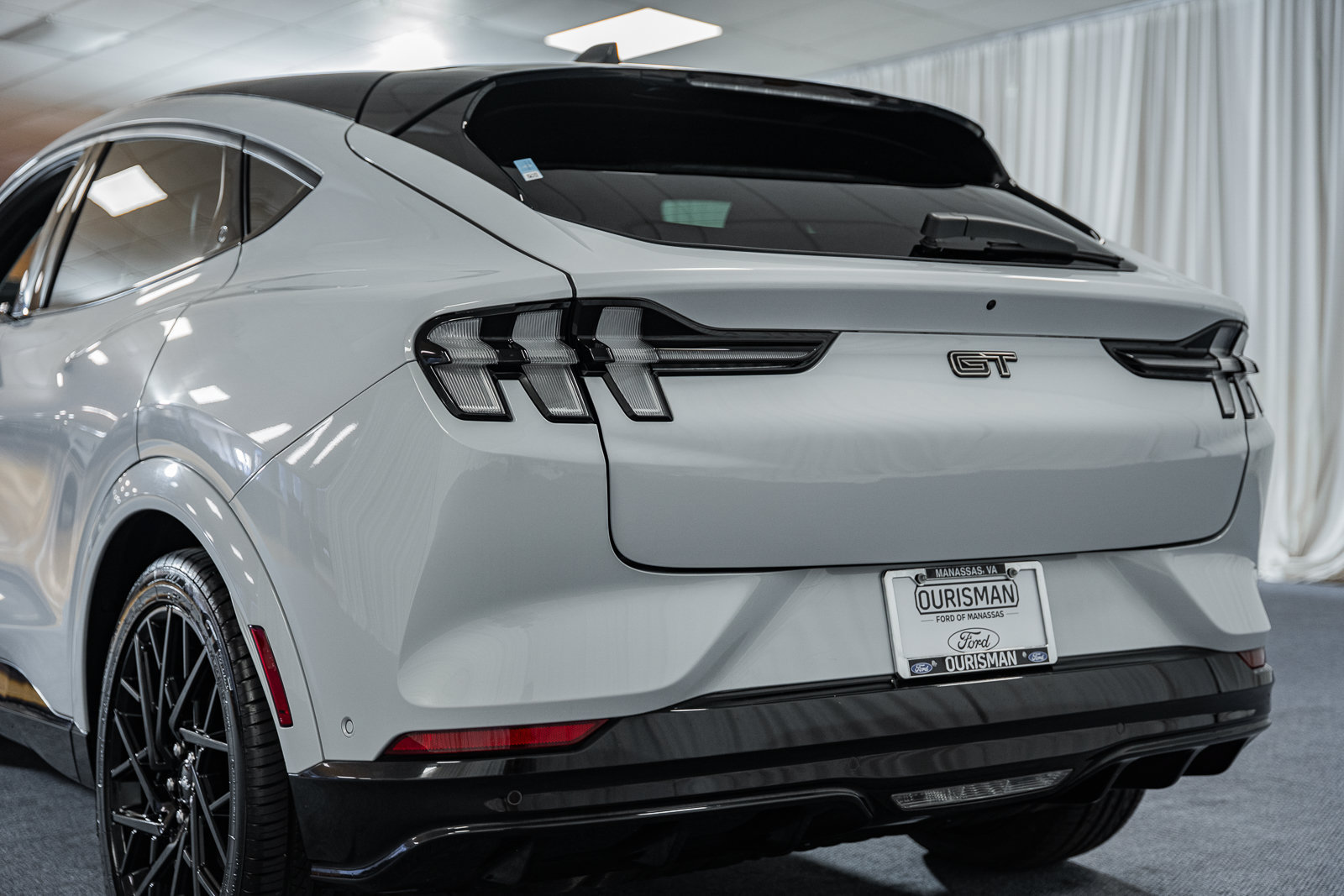 Certified 2023 Ford Mustang Mach-E GT w/ GT Performance Edition AWD/4WD image 6