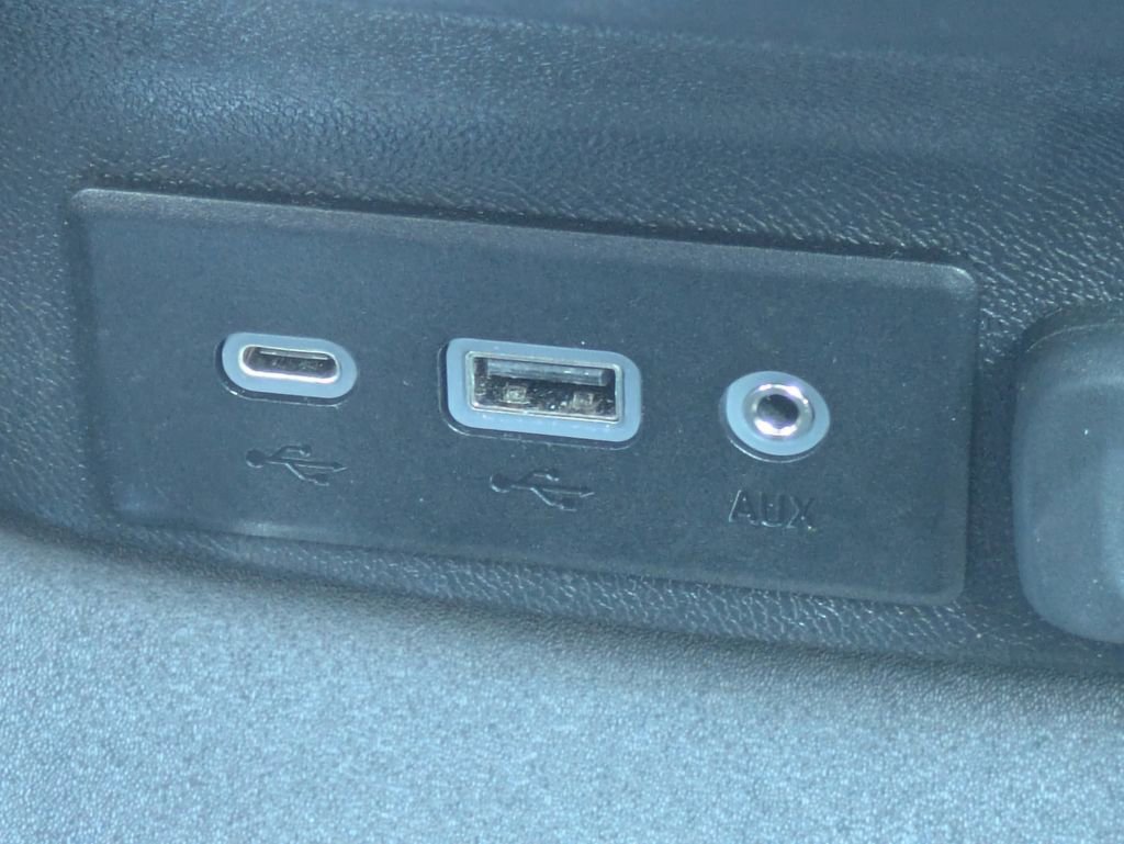 Used 2024 Chevrolet Malibu LT image 21