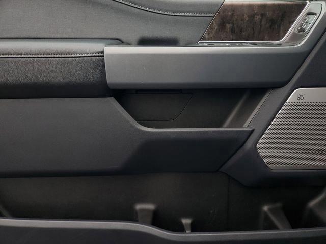 Certified 2023 Ford F450 Lariat w/ Lariat Ultimate Package image 9