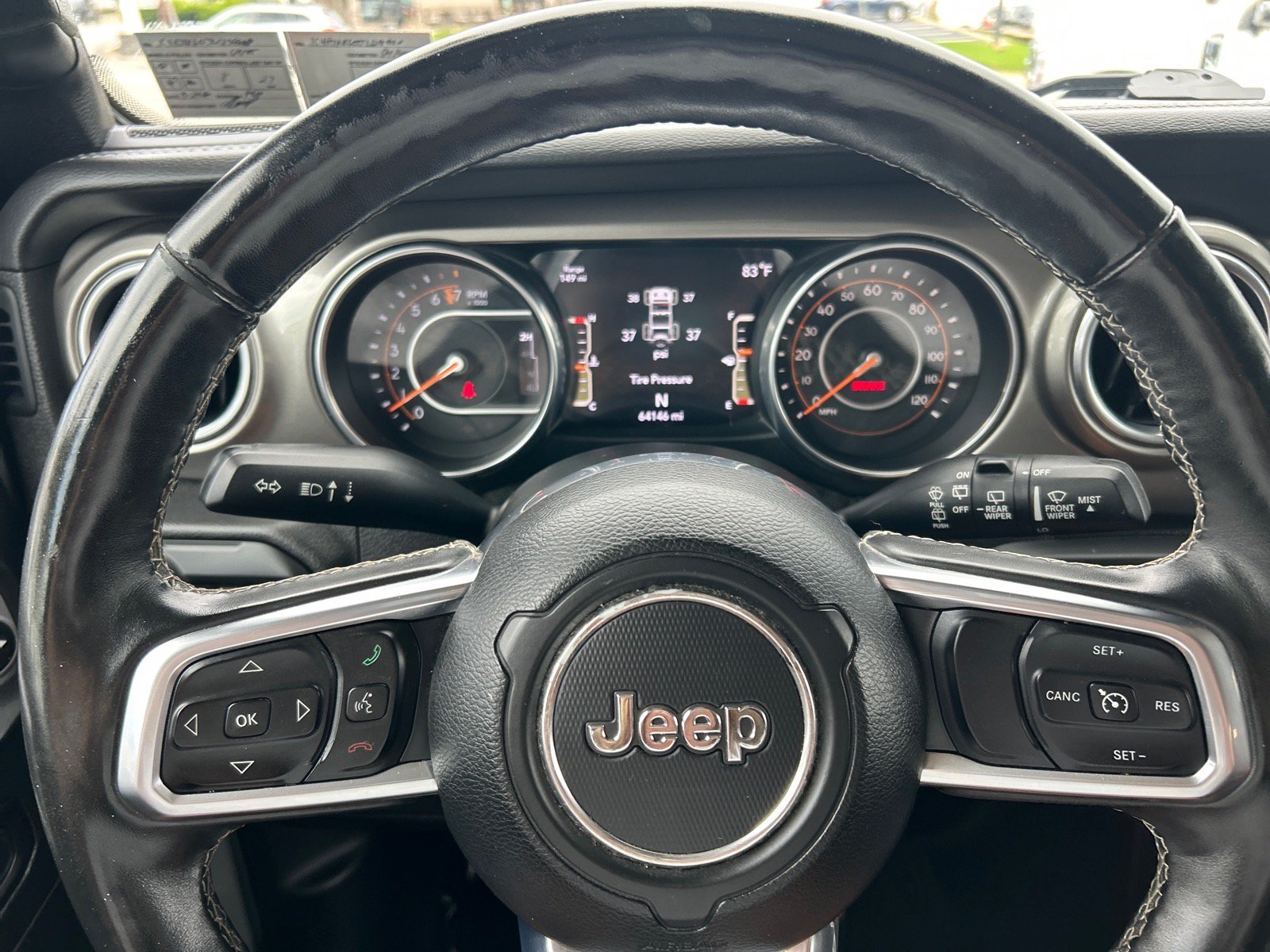 Used 2018 Jeep Wrangler Unlimited Sahara AWD/4WD image 23