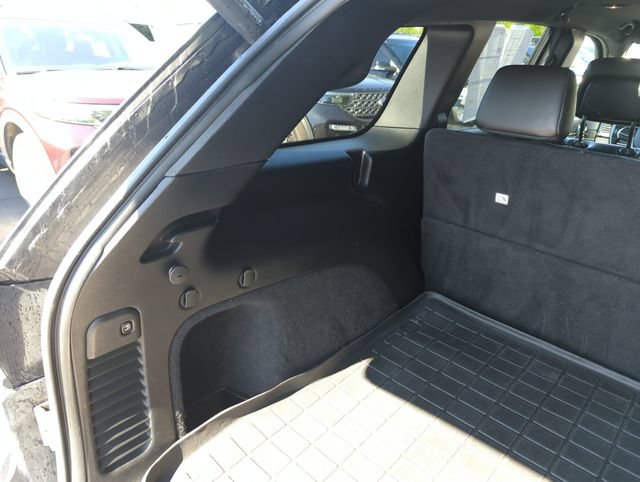 Used 2020 Jeep Grand Cherokee Trailhawk w/ Trailhawk Luxury Group AWD/4WD image 17