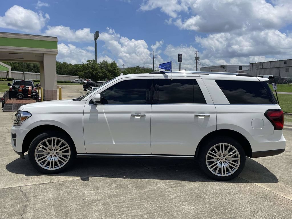 Certified 2024 Ford Expedition Limited RWD image 6
