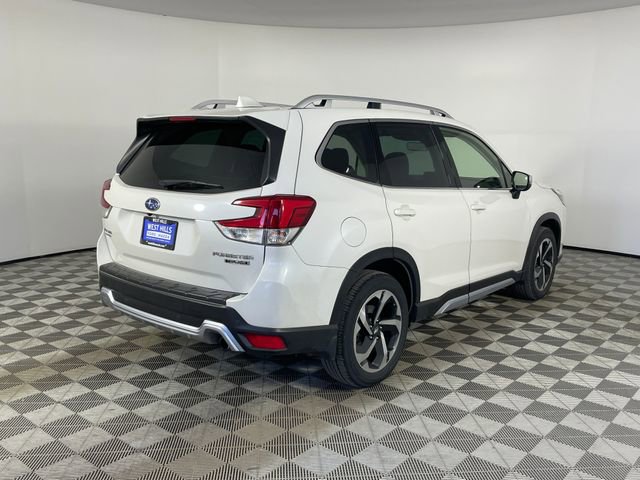Used 2022 Subaru Forester Touring AWD/4WD image 17