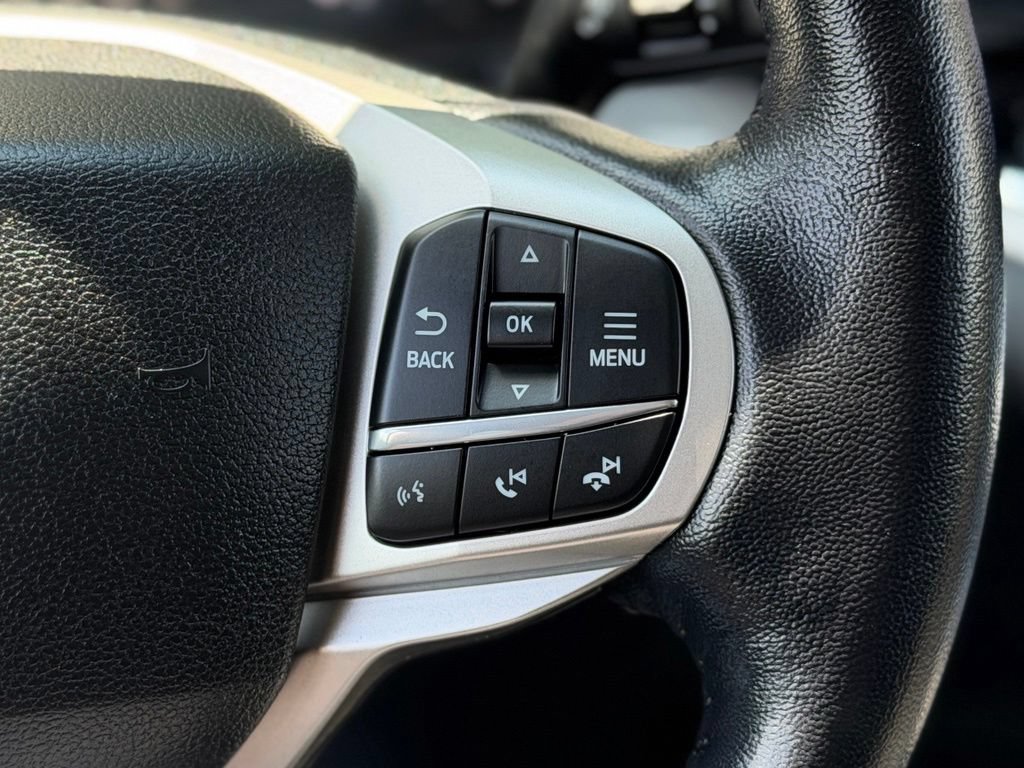 Certified 2021 Ford Explorer XLT AWD/4WD image 12
