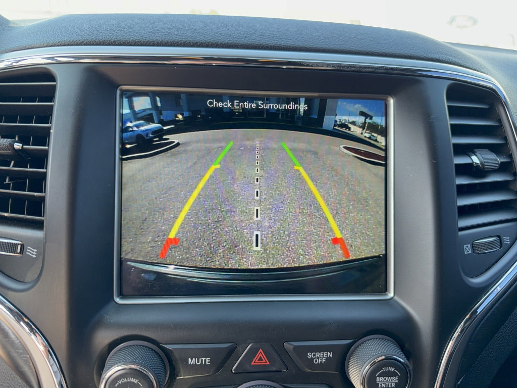 Used 2018 Jeep Grand Cherokee Altitude image 20