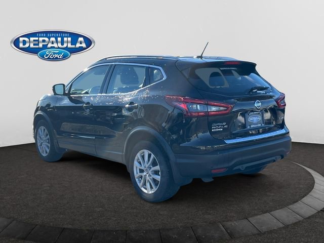 Used 2022 Nissan Rogue Sport SV w/ Technology Package image 4