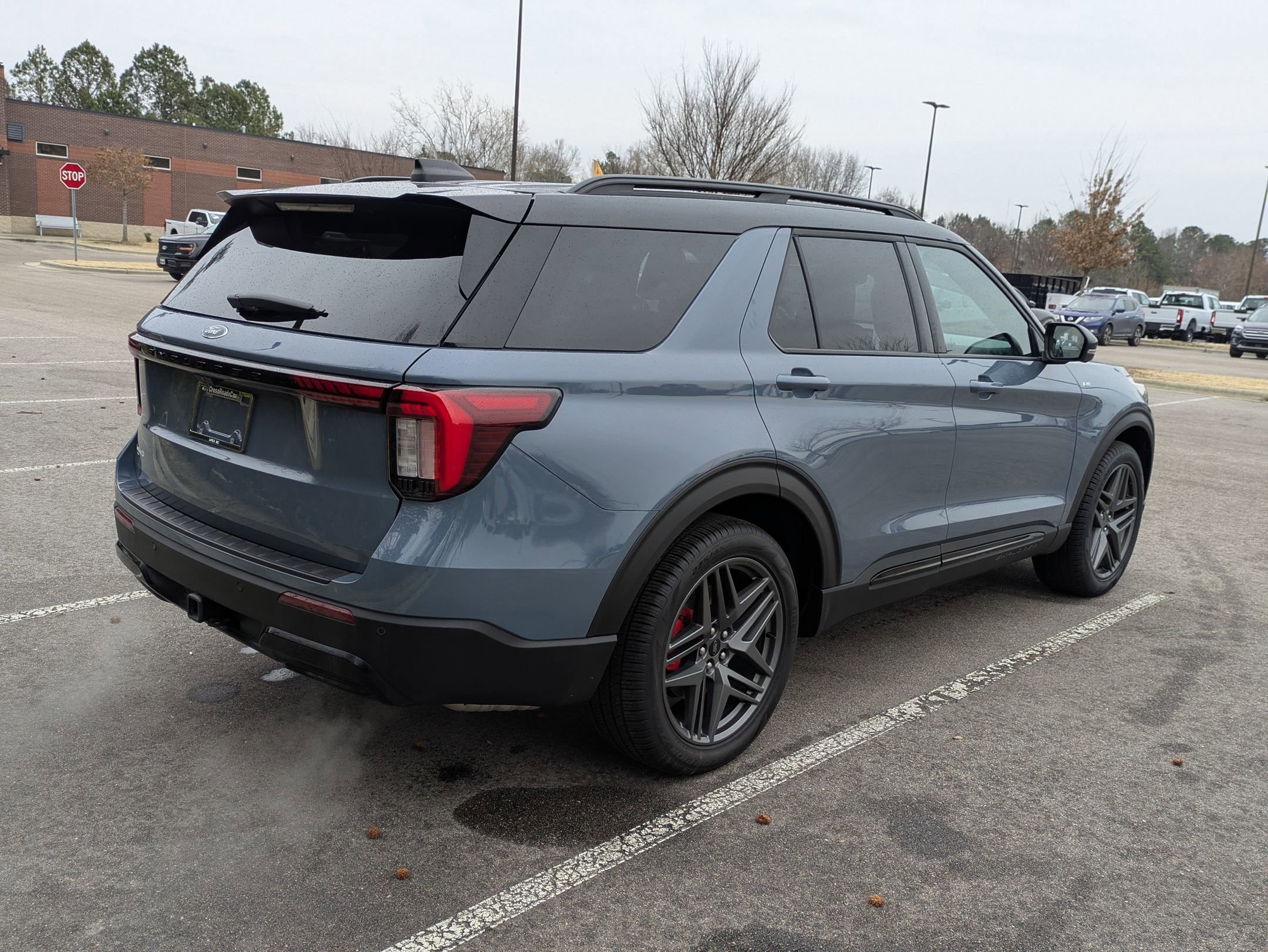 Certified 2025 Ford Explorer ST-Line w/ Premium Package image 6