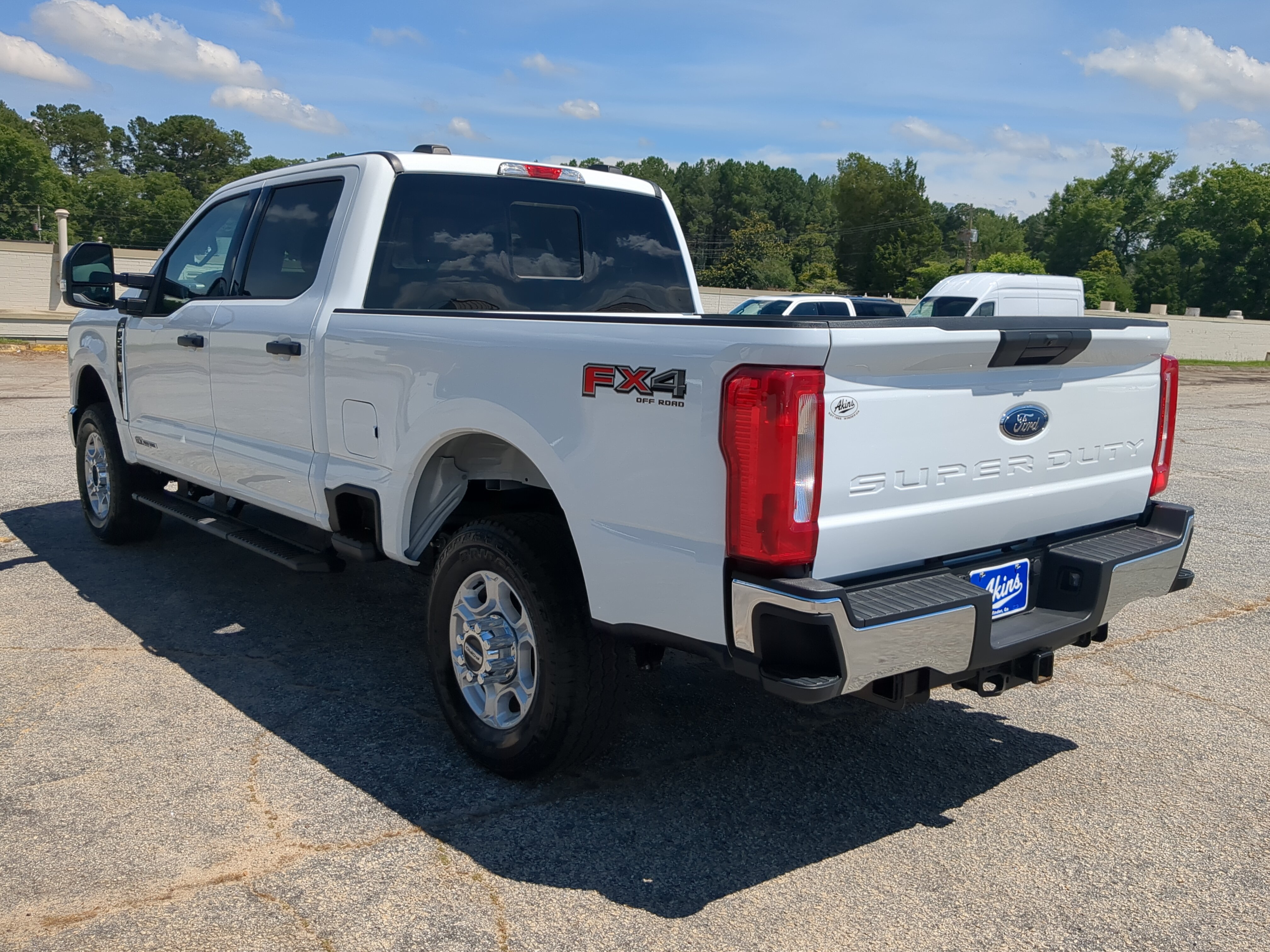 Certified 2025 Ford F250 XLT AWD/4WD image 5
