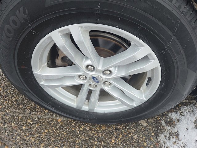 Certified 2022 Ford Explorer XLT w/ Equipment Group 202A image 27