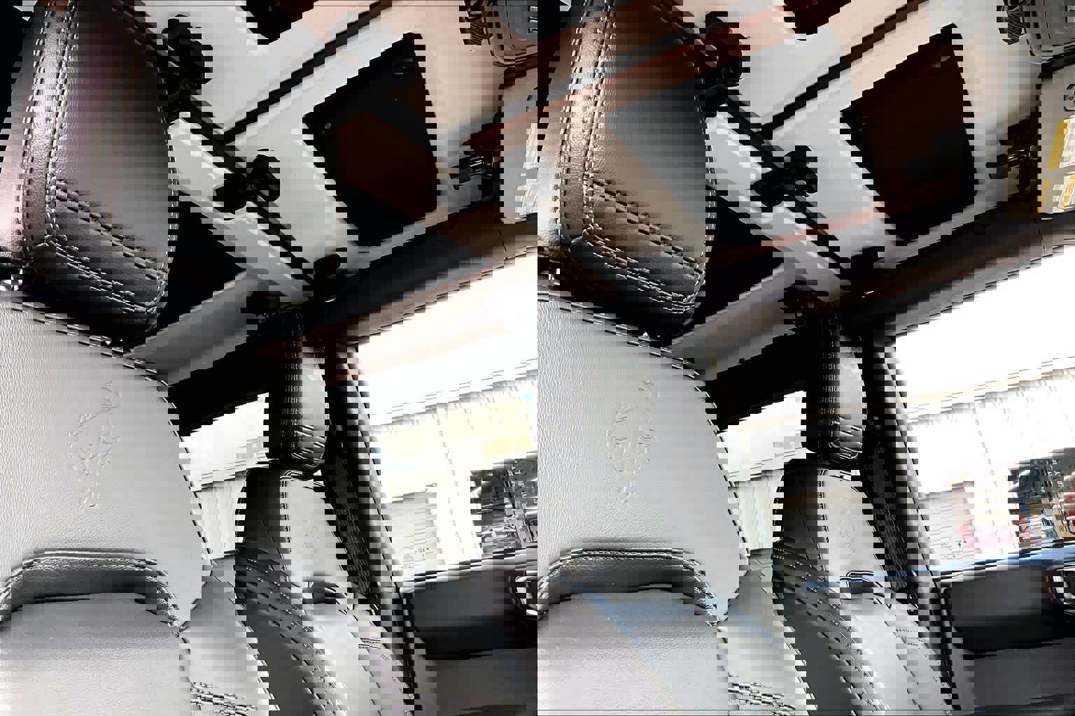 Certified 2025 Ford Bronco Badlands w/ Sasquatch Package image 15