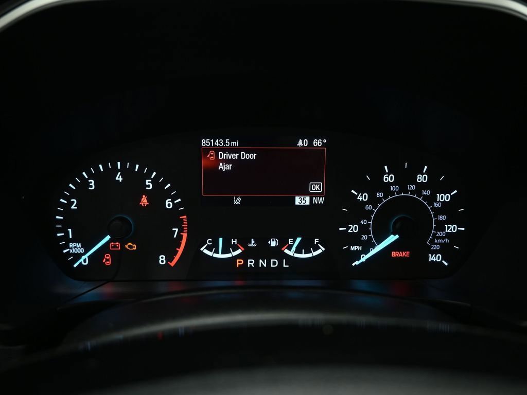 Certified 2022 Ford Escape SEL w/ Class II Trailer Tow Package image 40