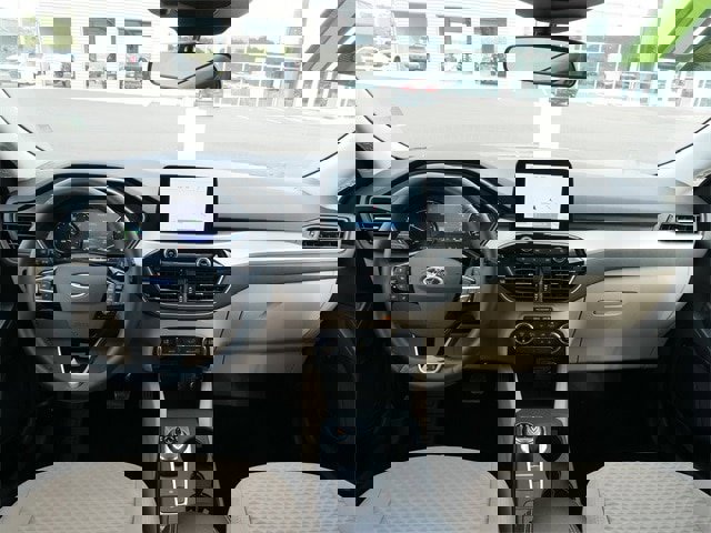 Certified 2021 Ford Escape SE w/ SE Sport Appearance Package image 19