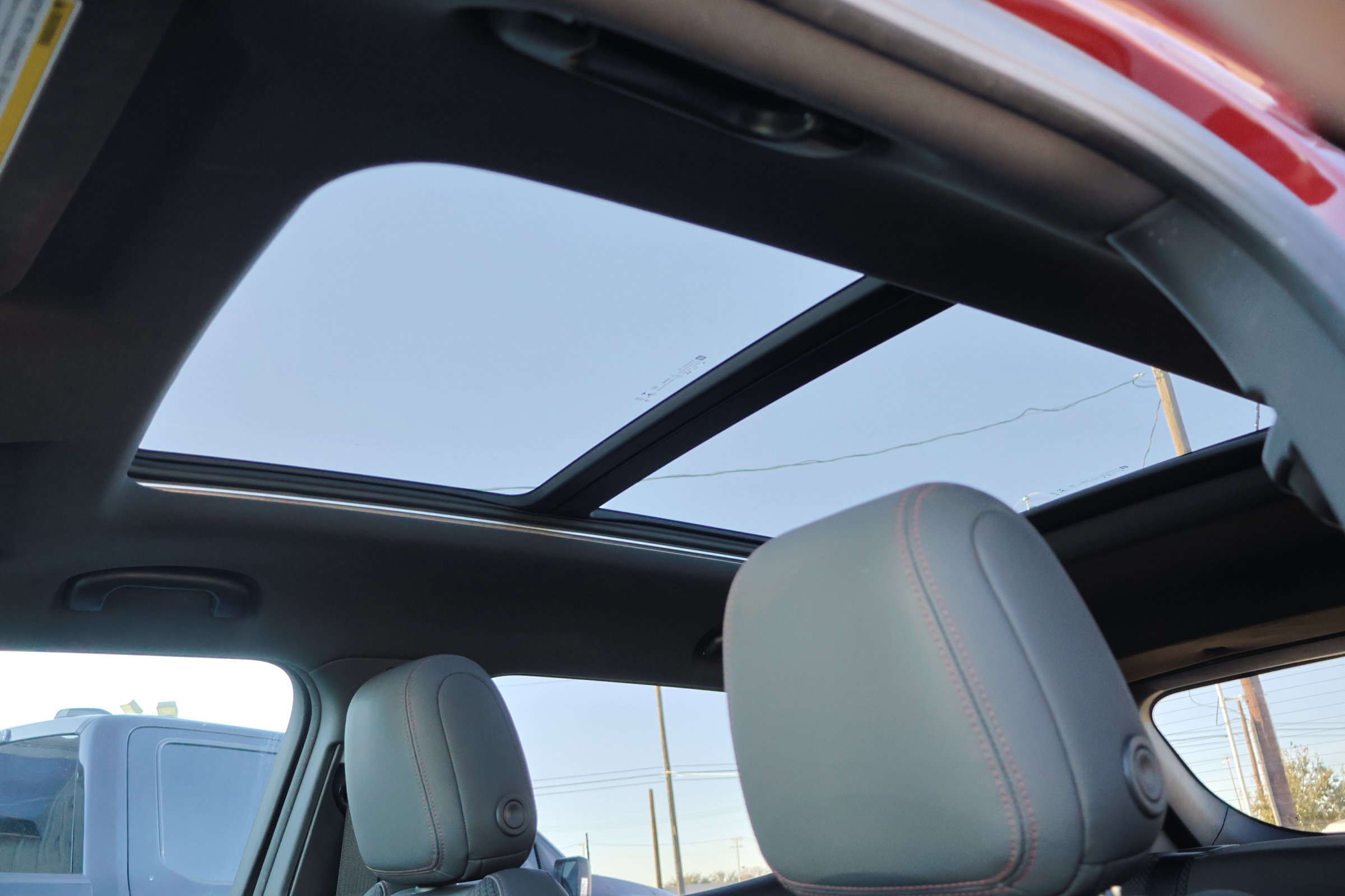 Used 2022 Chevrolet TrailBlazer RS w/ Sun and Liftgate Package image 29