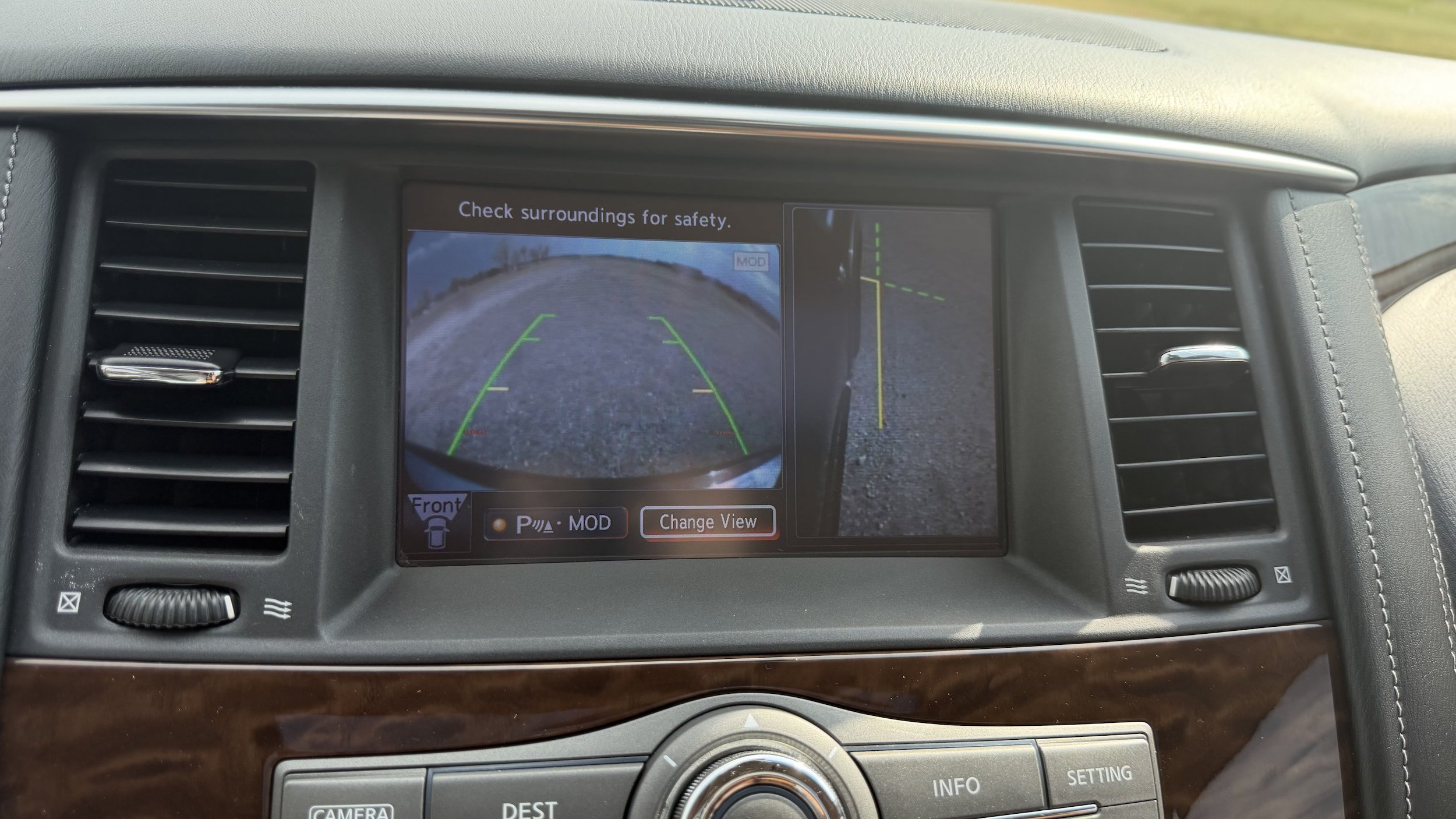 Used 2017 Nissan Armada Platinum AWD/4WD image 49