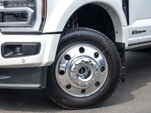Certified 2026 Ford F450 Platinum w/ FX4 Off-Road Package AWD/4WD image 3