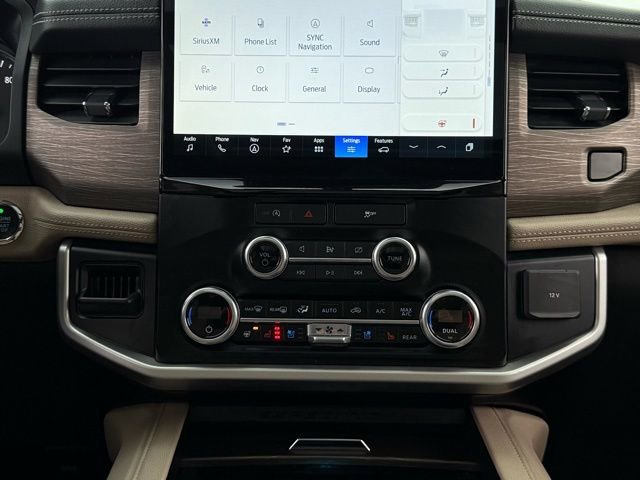 Certified 2024 Ford Expedition Limited image 29