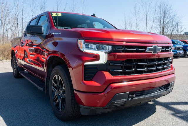 Used 2023 Chevrolet Silverado 1500 RST w/ Protection Package AWD/4WD image 4