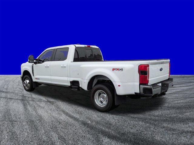 Certified 2026 Ford F350 Lariat w/ Lariat Ultimate Package AWD/4WD image 6