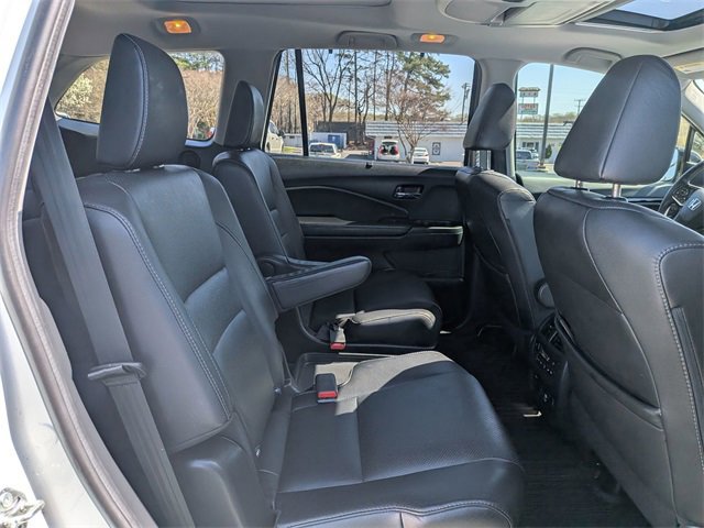 Used 2020 Honda Pilot Elite image 31