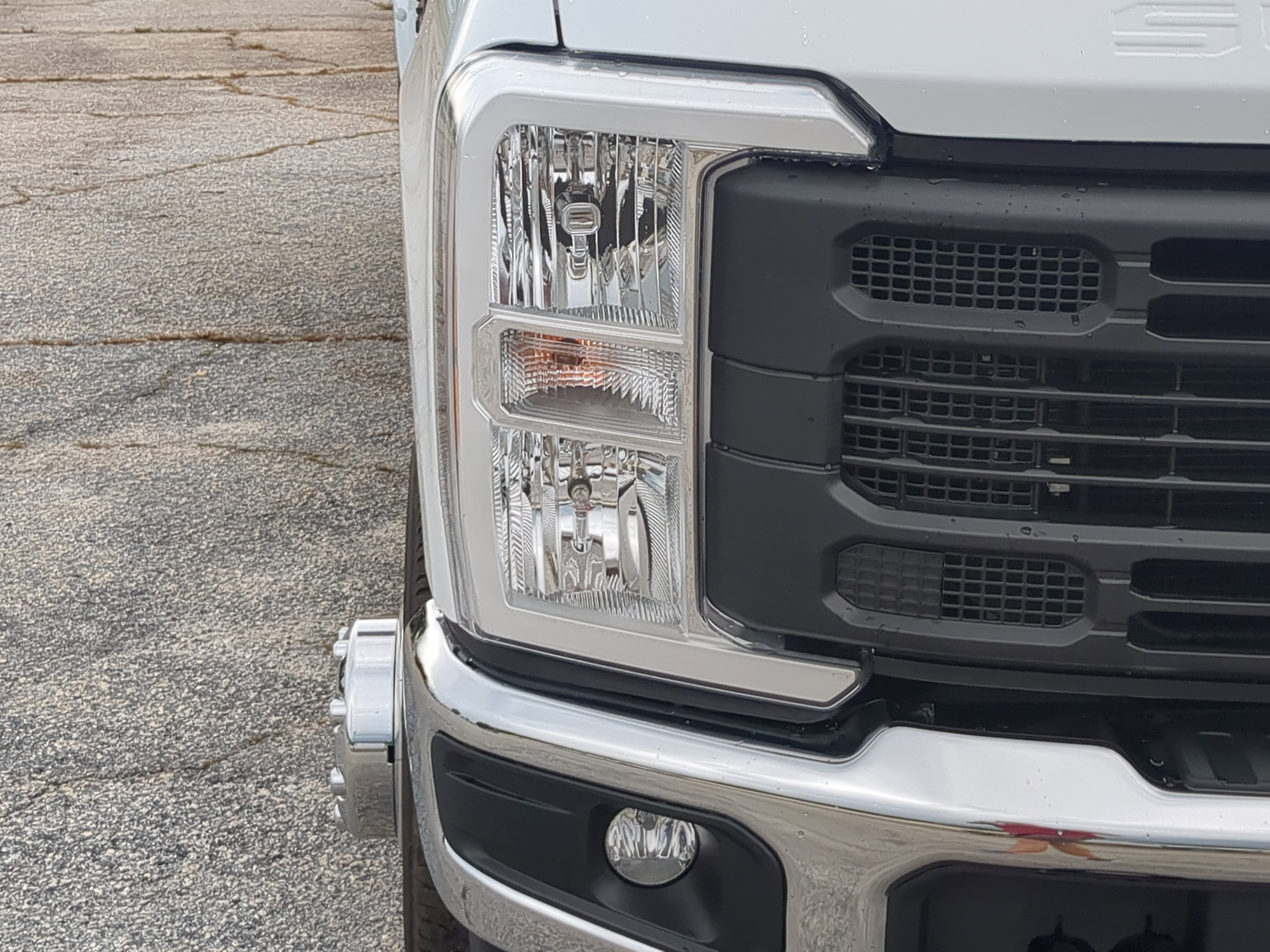 Certified 2025 Ford F350 XL w/ 360-Degree Camera Package AWD/4WD image 8