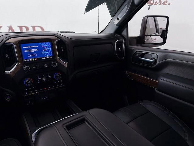 Used 2022 Chevrolet Silverado 2500 High Country w/ Z71 Off-Road Package image 29