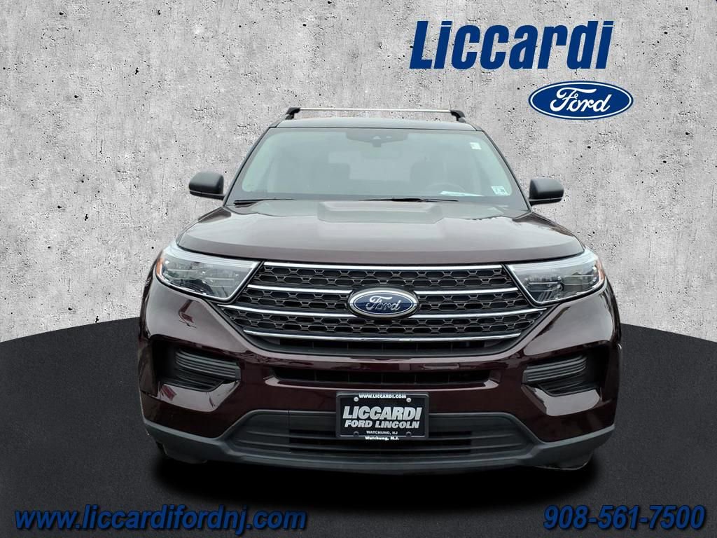 Certified 2023 Ford Explorer XLT image 2
