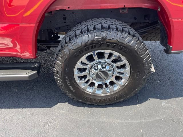 Certified 2022 Ford F250 XLT w/ XLT Premium Package AWD/4WD image 4