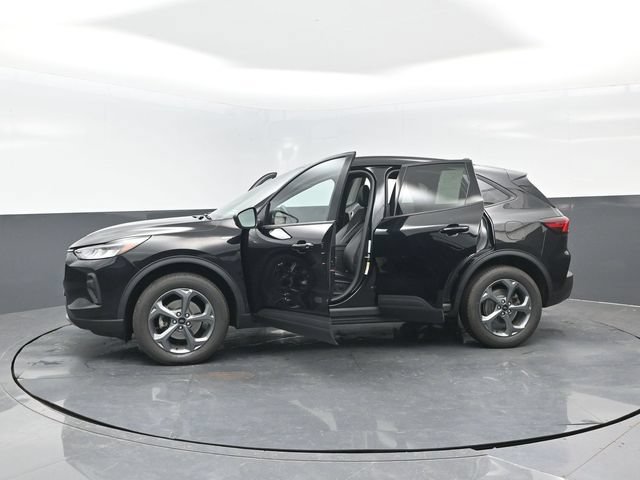Certified 2025 Ford Escape ST-Line AWD/4WD image 29