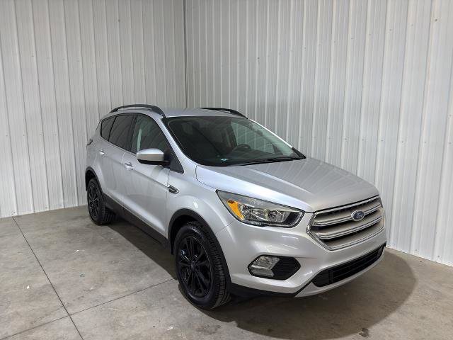 Certified 2018 Ford Escape SE image 2