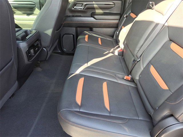 Used 2024 GMC Sierra 2500 AT4 w/ AT4 Premium Plus Package image 28