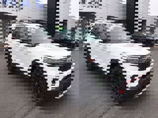 Certified 2022 Ford Explorer Timberline image 6