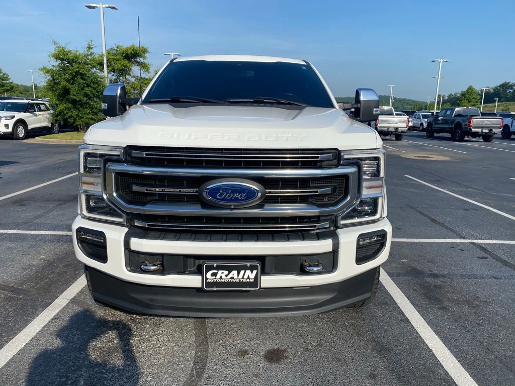 Certified 2022 Ford F250 Platinum w/ FX4 Off-Road Package AWD/4WD image 2