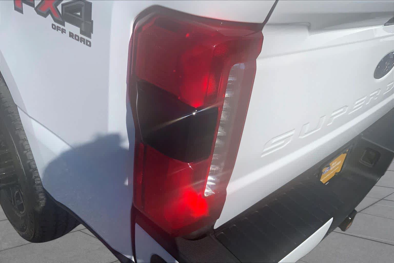 Certified 2025 Ford F250 XL w/ STX Appearance Package AWD/4WD image 29