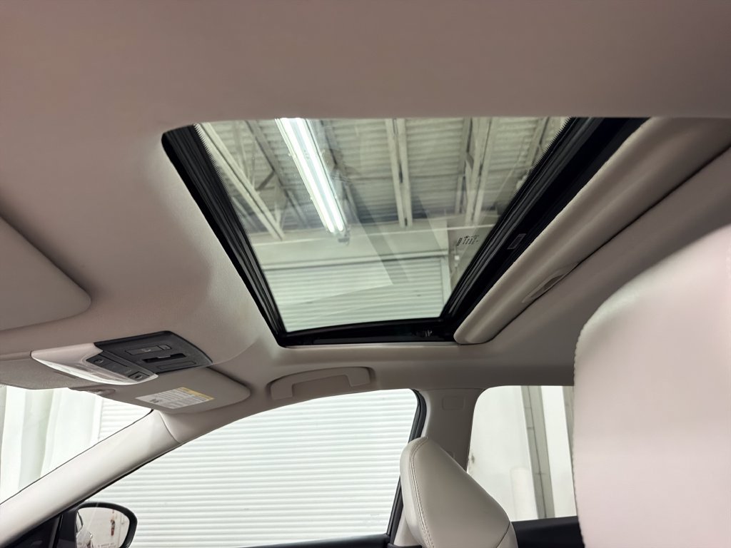 Used 2020 Nissan Altima 2.5 SL FWD image 9