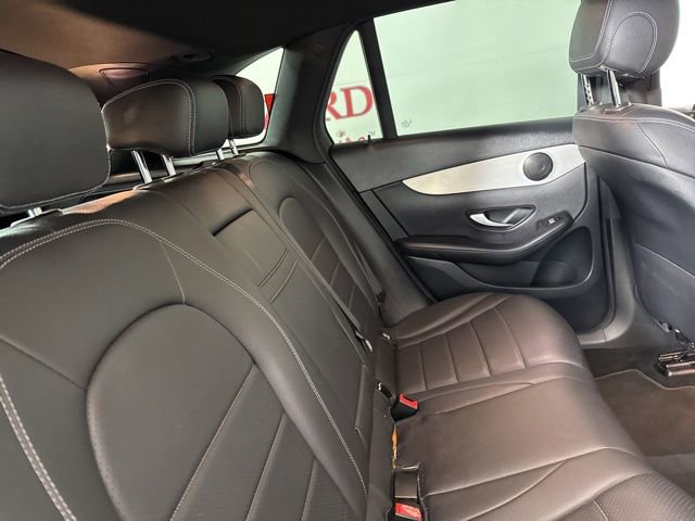 Used 2021 Mercedes-Benz GLC 300 image 18