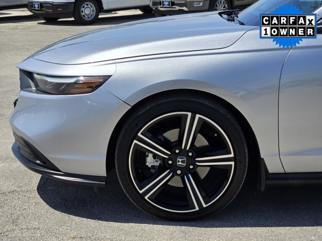 Used 2025 Honda Accord Sport image 9