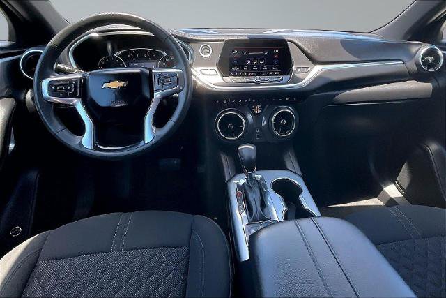 Used 2022 Chevrolet Blazer LT FWD image 16